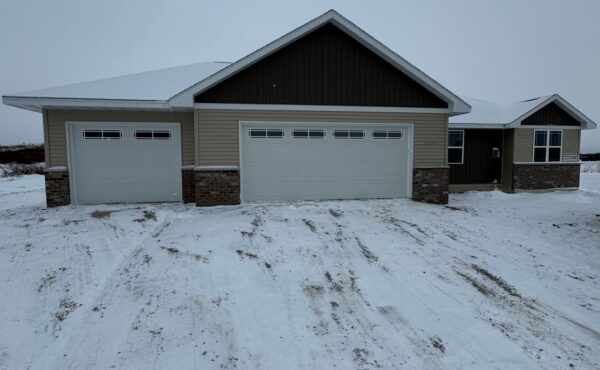 1235 Putnam Drive (Lot 22 Crest Estates), Pulaski, WI 54162