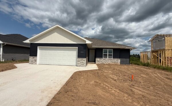 1935 Huffcutt Lane (Lot 4 River North Ridge), Waupaca, WI 54981