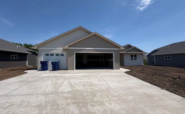 1244 Putnam Drive (Lot 8 Crest Estates), Pulaski, WI 54162